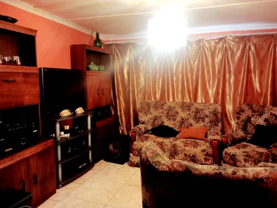 2 Bedroom Property for Sale in Mdantsane Nu 11 Eastern Cape